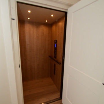 Upside Down Beach House w Home Elevator