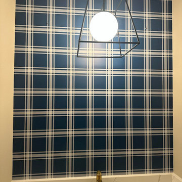 Bathroom wallpaper installation Pompano Beach, FL
