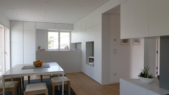 Cucina LEGNO VIVO 30°-laccato opaco bianco-