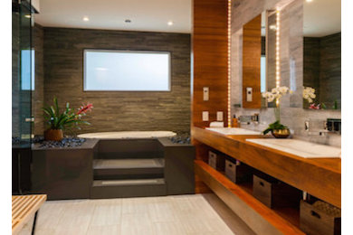 Modern Bathroom