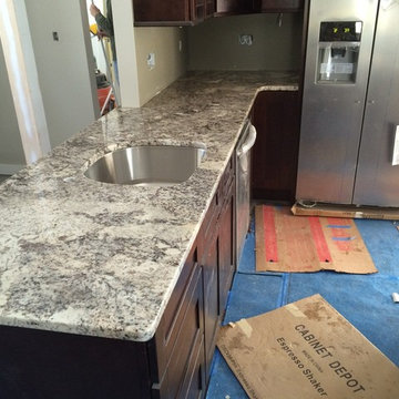 Old Fashion Granite Kitchen Countertops