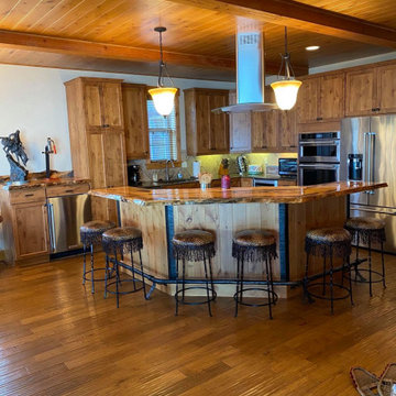 Custom projects, decor and furniture