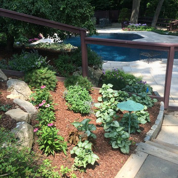 Stamford Shade Garden & Pool