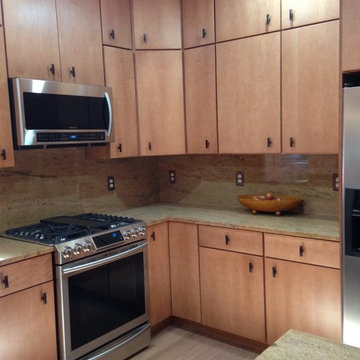 Thomasville Cabinetry Contemporary Kitchen