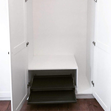 Fitted Wardrobe, Shaker