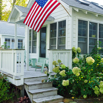 Small Lake Cottage Style & Photography by Gridley + Graves