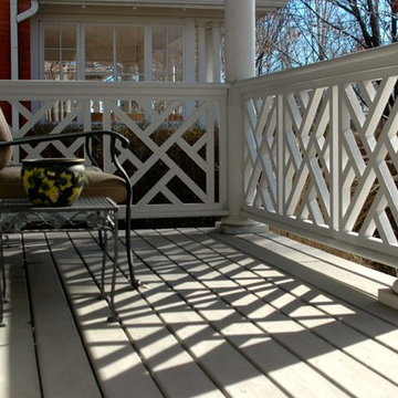 Chinese Chippendale Railing - Prop