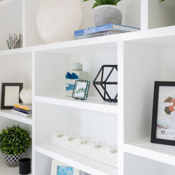 Irvine Loft - Decorative Objects And Figurines