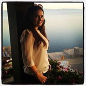 Burcak Akb's photo