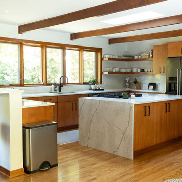 Rockford Kitchen & Living Space Remodel