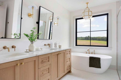 Bathroom - contemporary bathroom idea in Minneapolis