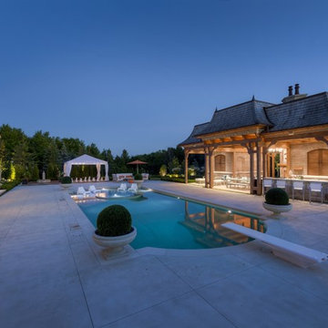 Classic Design Enhances a Massive Backyard