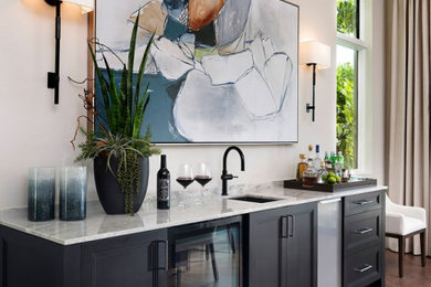 Elegant home bar photo in Miami