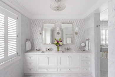 Bathroom - traditional bathroom idea in Bridgeport