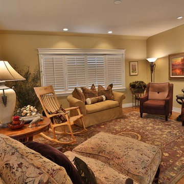 Traditional Norwood Court