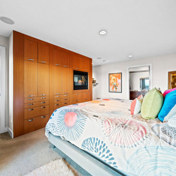 Rare Opportunity to Own MCM in the West Hills of Portland, OR