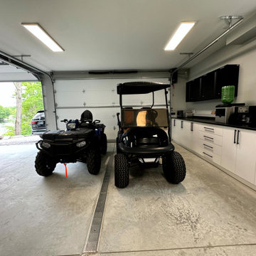 Cottage Garage with loft in the Muskoka Lakes Region