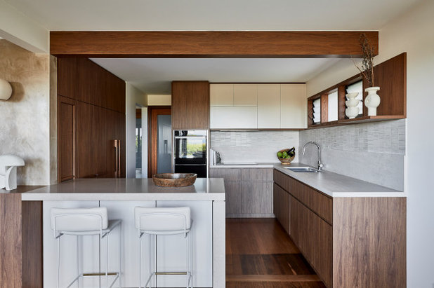 Contemporary Kitchen by Alexandra Marie Interiors