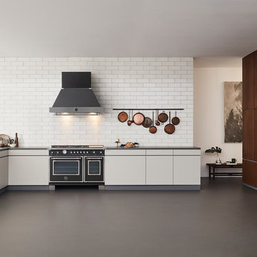 The 2019 Matte Black Heritage Series Range and Hood