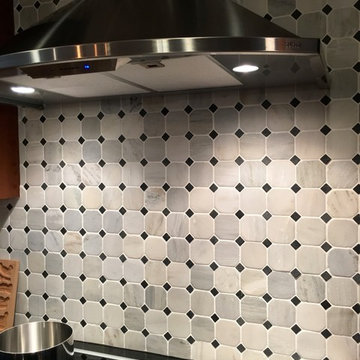 Attractive tile backsplash
