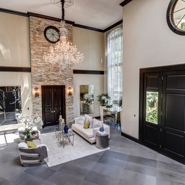 Elegant Modern Elements with Glass Home Elevator
