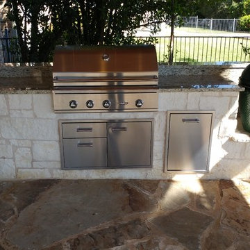 Austin Rustic Traditional Outdoor Patio and Kitchen Addition