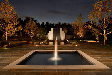 Example of a classic pool design in Cleveland