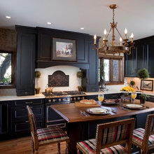 Black Kitchen