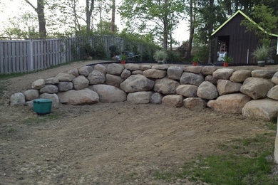Free Form Boulder Retaining Wall