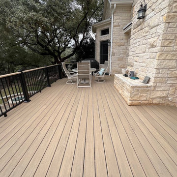 Senna Hills Azek Deck and Railing remodel