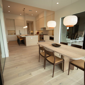 Luxury Desert Retreat - Dining Room