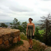 Loni Kustron's photo