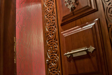 Example of a classic entryway design in Other