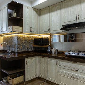 RNA GRAND, KANDIVALI WEST