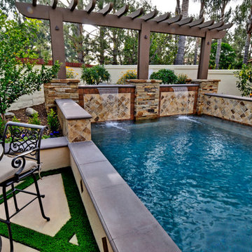 Pool w/ Adjacent Sunken Dining Area