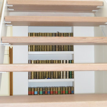 Flachdachhaus im Bauhausstil mit intergrierter Großraum-Garage