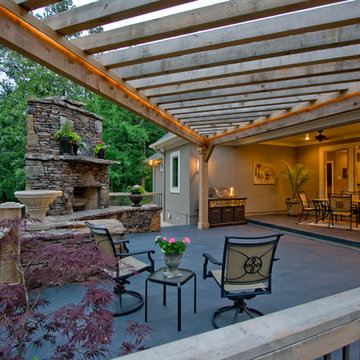 Outdoor Living in Accadia Court Chenal Valley Little Rock