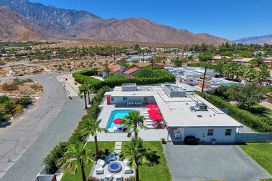 Neon Oasis [Palm Springs 4 Unit Furnished Apt Complex]