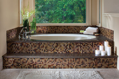 Bathroom - contemporary bathroom idea in Toronto