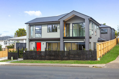 Example of an exterior home design in Auckland