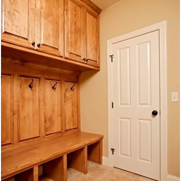 Custom Lockers and Drop Zones