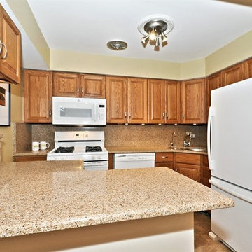 70's Lincoln Park Townhouse