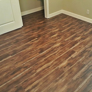 Laminate Flooring by Vineyard Floors