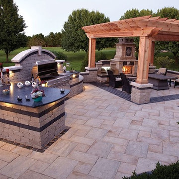 Outdoor Kitchen