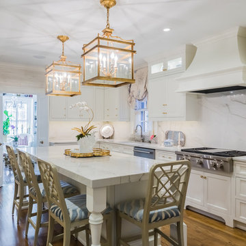 Gorgeous kitchen with Crystal custom cabinetry