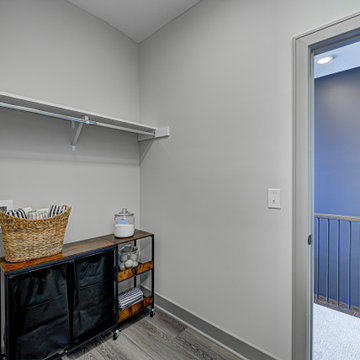 Midland South Luxury Townhome: Laundry Room
