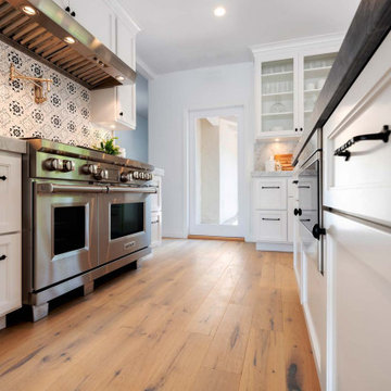 Marbleized Farmhouse