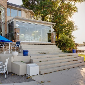 Lakefront Property - Glass Sunroom