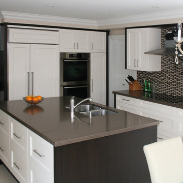 Sophisticated Framing of a Light Filled Kitchen