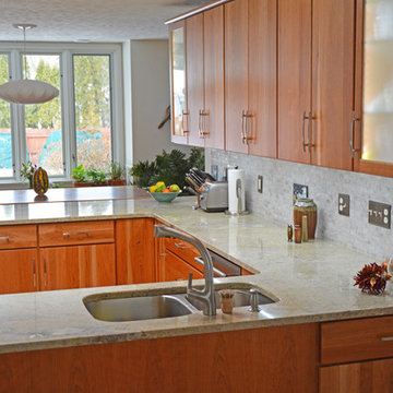 Welcoming Eclectic Kitchen Design - East Lansing